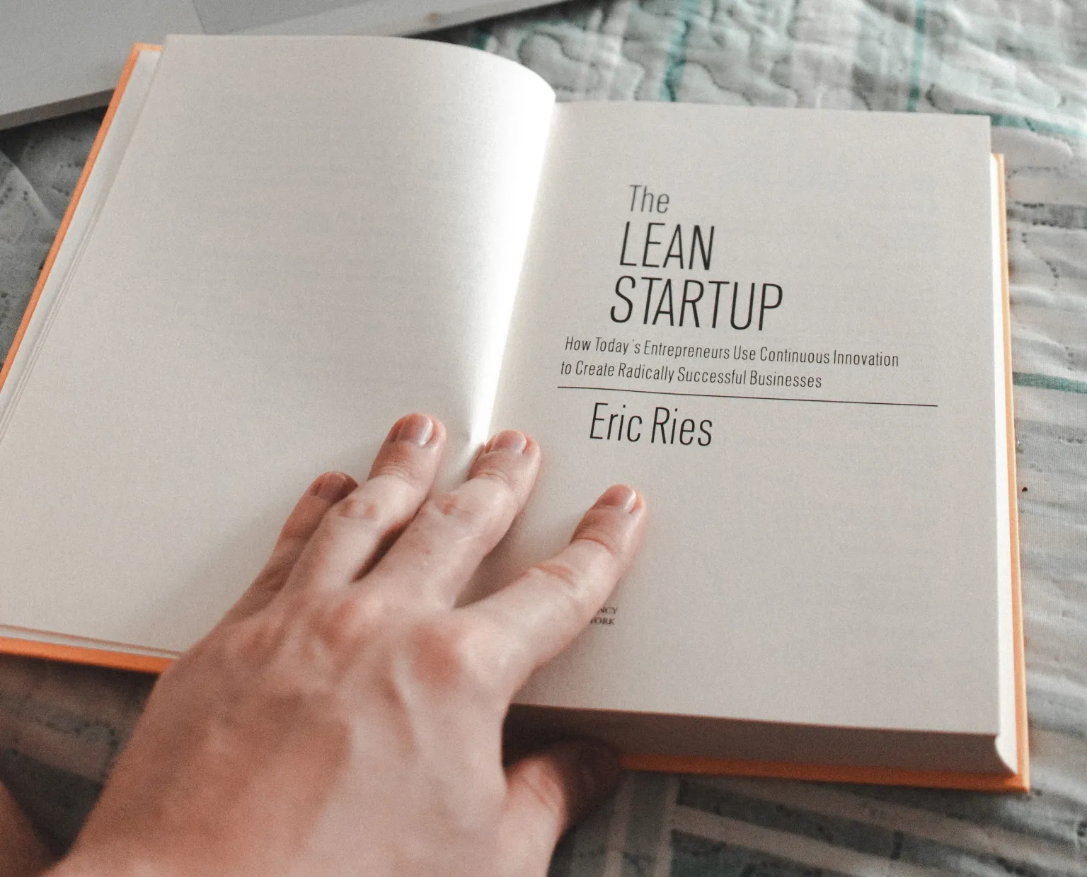 LEAN STARTUP